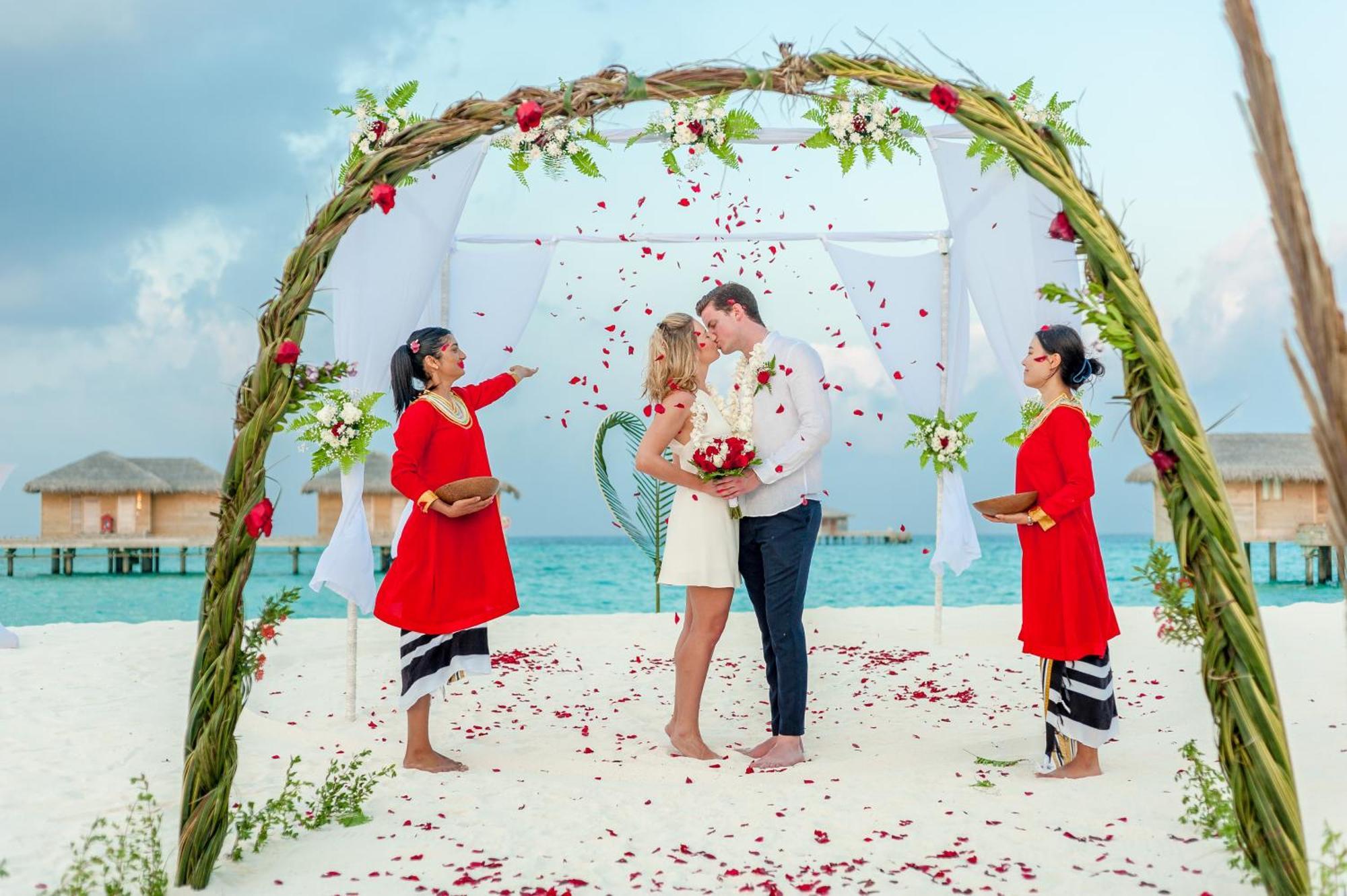 You & Me Maldives - Adults Only - Premium All-Inclusive Muravandhoo Eksteriør billede